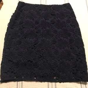 Lace pencil skirt
